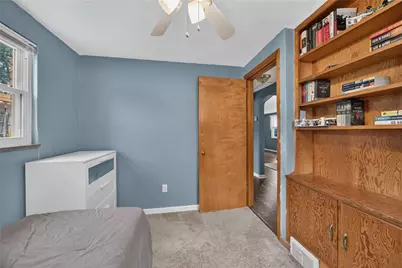 947 Kirsopp Ave, Pittsburgh, PA 15220 - Photo 18