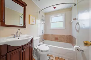 658 Lindsay Rd, Scott Township, PA 15106 - Photo 22