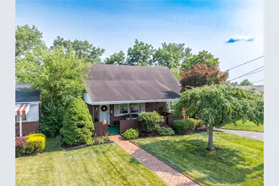 658 Lindsay Rd, Scott Township, PA 15106 - Photo 2