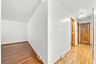 603 Highland Ave, Jeannette, PA 15644 - Photo 12