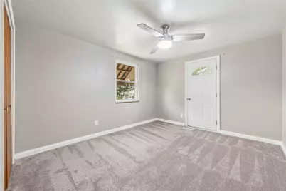 300 Pershing Dr, New Kensington, PA 15068 - Photo 24