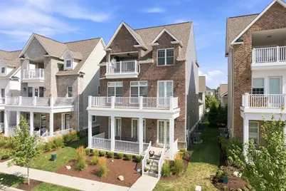 7 Carolina Avenue, Oakmont, PA 15139 - Photo 2