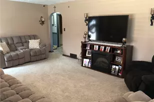 6 Gaddis St, South Union Township, PA 15445 - Photo 16