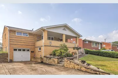 218 Skyport Rd, West Mifflin, PA 15122 - Photo 1