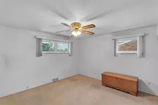 218 Skyport Rd, West Mifflin, PA 15122 - Photo 14