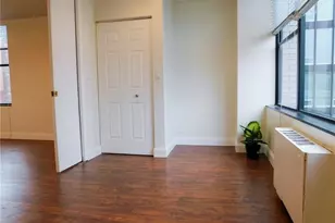 112 Washington Pl, Downtown Pgh, PA 15219 - Photo 12