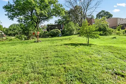 133 Sycamore Dr, Pittsburgh, PA 15235 - Photo 26