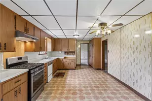 316 Orr, Washington Township, PA 15613 - Photo 8