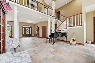 100 Angerer Rd, Cecil, PA 15317 - Photo 8