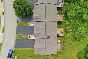 135 Cinque Terra Pl, Finleyville, PA 15332 - Photo 32