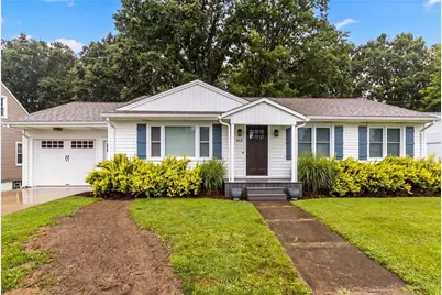 815 Sunset Avenue, Grove City Boro, PA 16127 - Photo 2