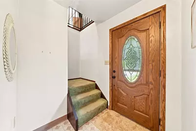 815 Maple Ave, North Versailles, PA 15137 - Photo 4