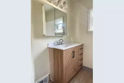 526 Bryan Ave, Baden, PA 15005 - Photo 10