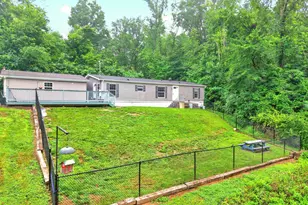 716 Hamilton Ave, Rostraver, PA 15012 - Photo 4