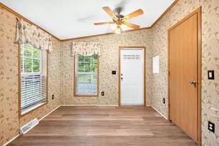 716 Hamilton Ave, Rostraver, PA 15012 - Photo 26