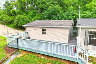 716 Hamilton Ave, Rostraver, PA 15012 - Photo 6