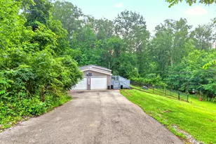 716 Hamilton Ave, Rostraver, PA 15012 - Photo 1
