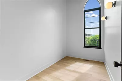 2037 Forbes Ave, Pittsburgh, PA 15219 - Photo 36
