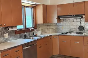 4694 Sandy Lake Greenville Rd, Lake Township, PA 16153 - Photo 16