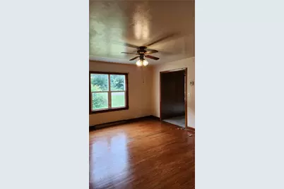 4694 Sandy Lake Greenville Rd, Lake Township, PA 16153 - Photo 12