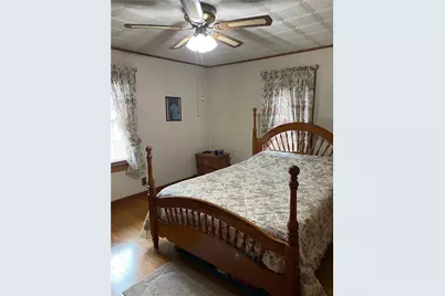 11 S Oak St, Fairchance, PA 15436 - Photo 6