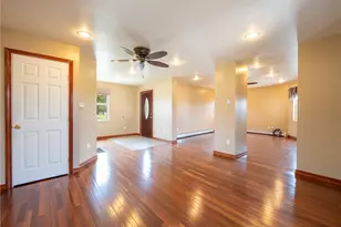 231 9th St, Conemaugh-Yough Townships, PA 15681 - Photo 14