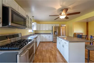 231 9th St, Conemaugh-Yough Townships, PA 15681 - Photo 12