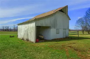 2381 State Route 208, Pulaski Township, PA 16142 - Photo 32