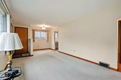 33 Perry St, Pittsburgh, PA 15209 - Photo 4