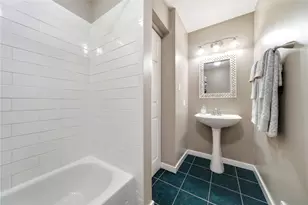 308 Maple Rd, Pittsburgh, PA 15239 - Photo 16