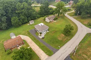 308 Maple Rd, Pittsburgh, PA 15239 - Photo 44