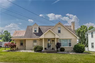 11 W Market St, Burgettstown Boro, PA 15021 - Photo 1
