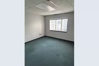 227 N Jefferson St, New Castle, PA 16101 - Photo 16