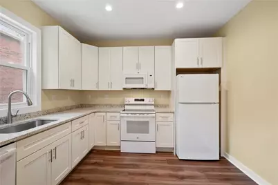 425 W Elizabeth, Pittsburgh, PA 15207 - Photo 14