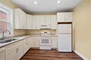 425 W Elizabeth, Pittsburgh, PA 15207 - Photo 14