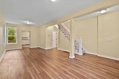 425 W Elizabeth, Pittsburgh, PA 15207 - Photo 6