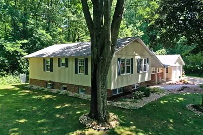 433 Shady Drive, Grove City Boro, PA 16127 - Photo 2