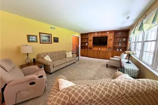 433 Shady Dr, Grove City Boro, PA 16127 - Photo 26