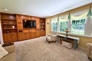 433 Shady Dr, Grove City Boro, PA 16127 - Photo 28
