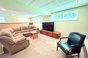 433 Shady Dr, Grove City Boro, PA 16127 - Photo 46