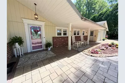 433 Shady Drive, Grove City Boro, PA 16127 - Photo 4