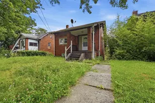 375 Ohio Ave, Clairton, PA 15025 - Photo 8