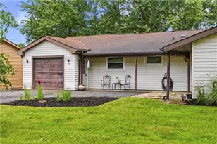 25 Dover Dr, Cranberry Township, PA 16066 - Photo 34