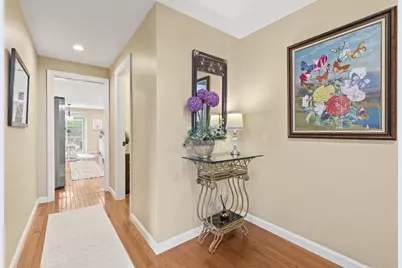 1554 Pineview Drive, Pittsburgh, PA 15241 - Photo 4