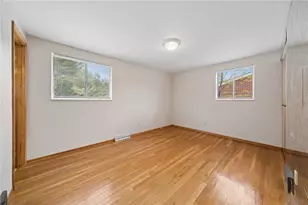 349 Crescent Gardens Dr, Pittsburgh, PA 15235 - Photo 14