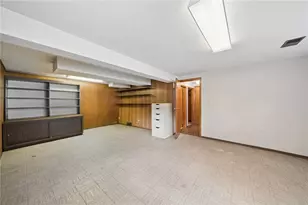 349 Crescent Gardens Dr, Pittsburgh, PA 15235 - Photo 22