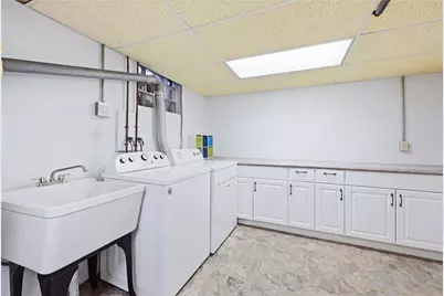 2552 S Hermitage Rd, Hermitage, PA 16148 - Photo 30