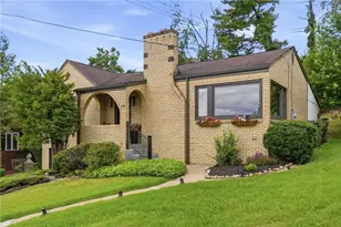 4618 Clubvue Dr, Pittsburgh, PA 15236 - Photo 2