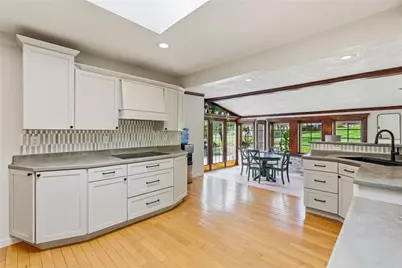4618 Clubvue Drive, Pittsburgh, PA 15236 - Photo 12