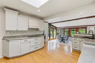 4618 Clubvue Dr, Pittsburgh, PA 15236 - Photo 12